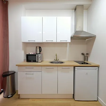 Moderne En 2eme Arrondissement Apartment *